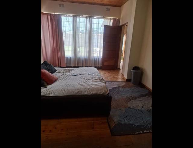 4 BEDROOM HOUSE FOR SALE IN REGENTS PARK